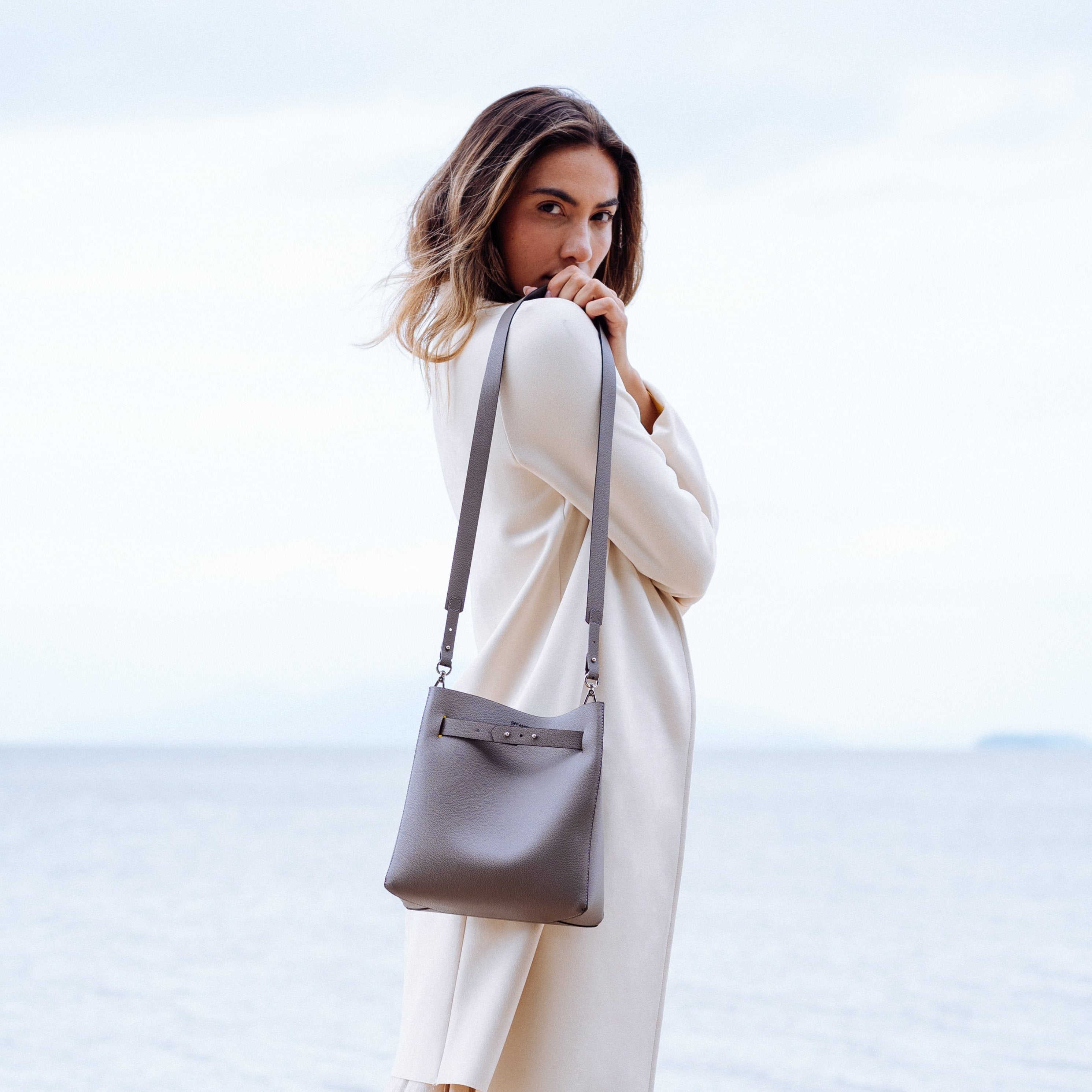 Bolsa 'Lucy' Grey