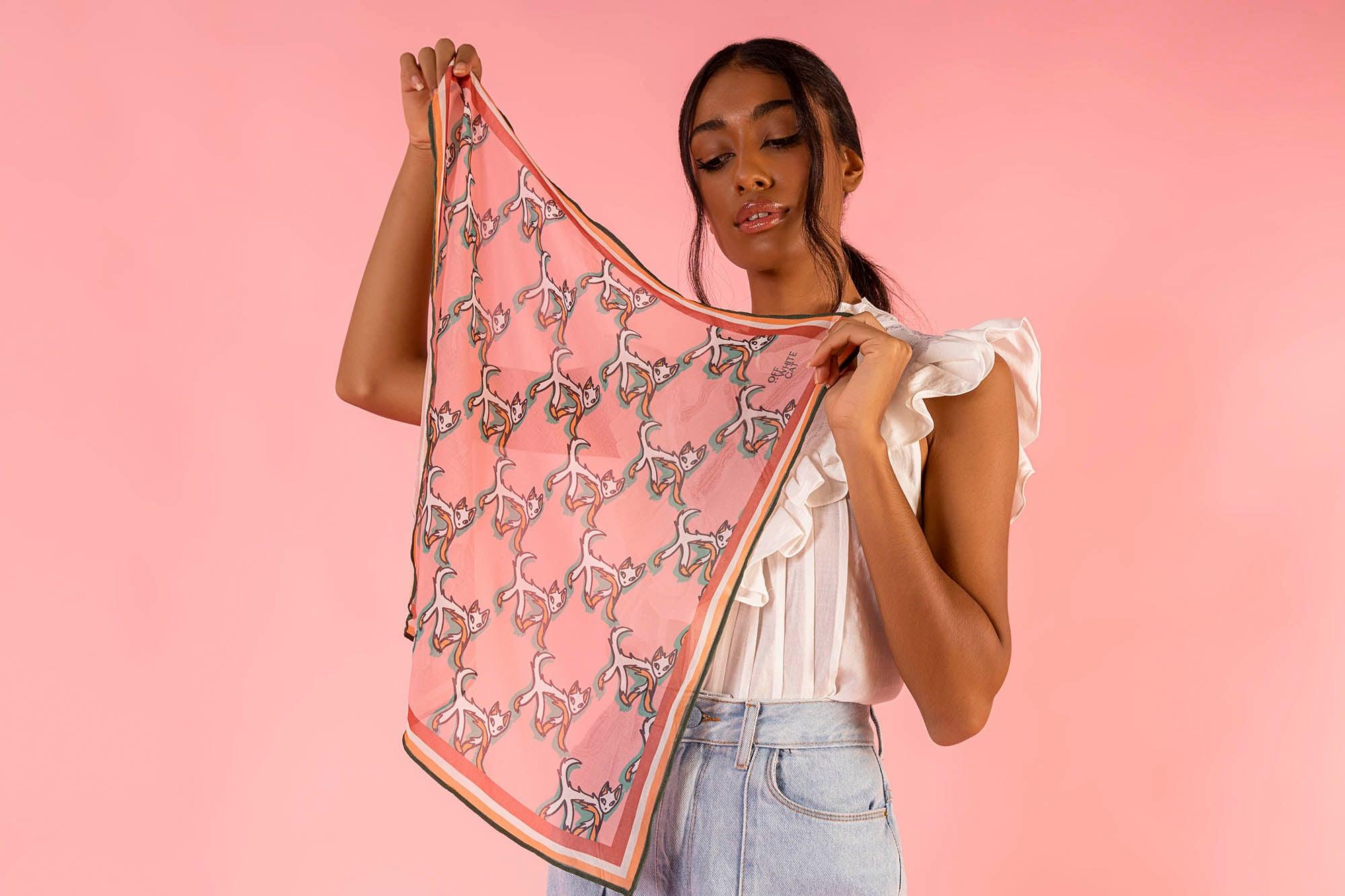 Lenço Rosa-Off White Cat-