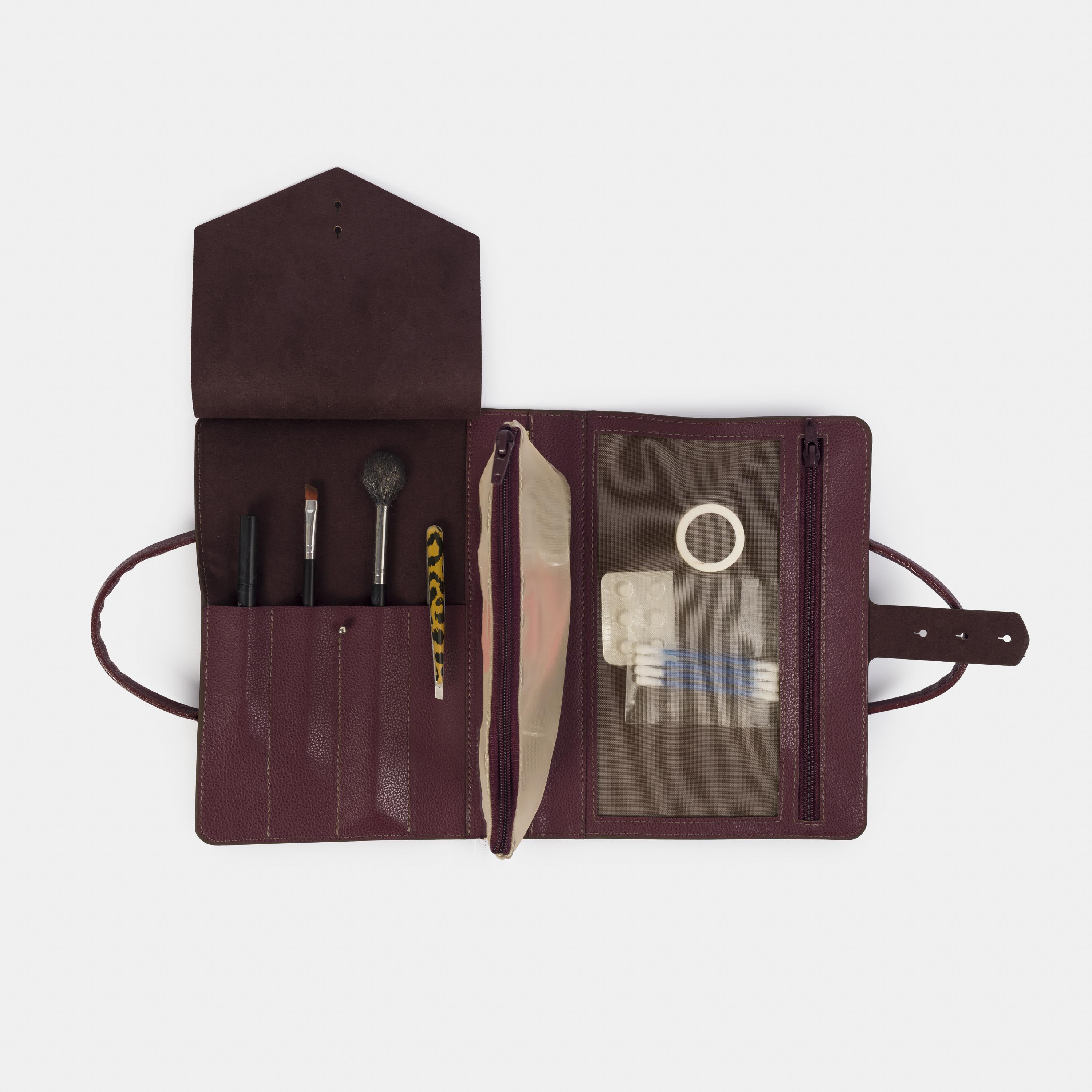 Necessaire 'Marie' Brodeaux
