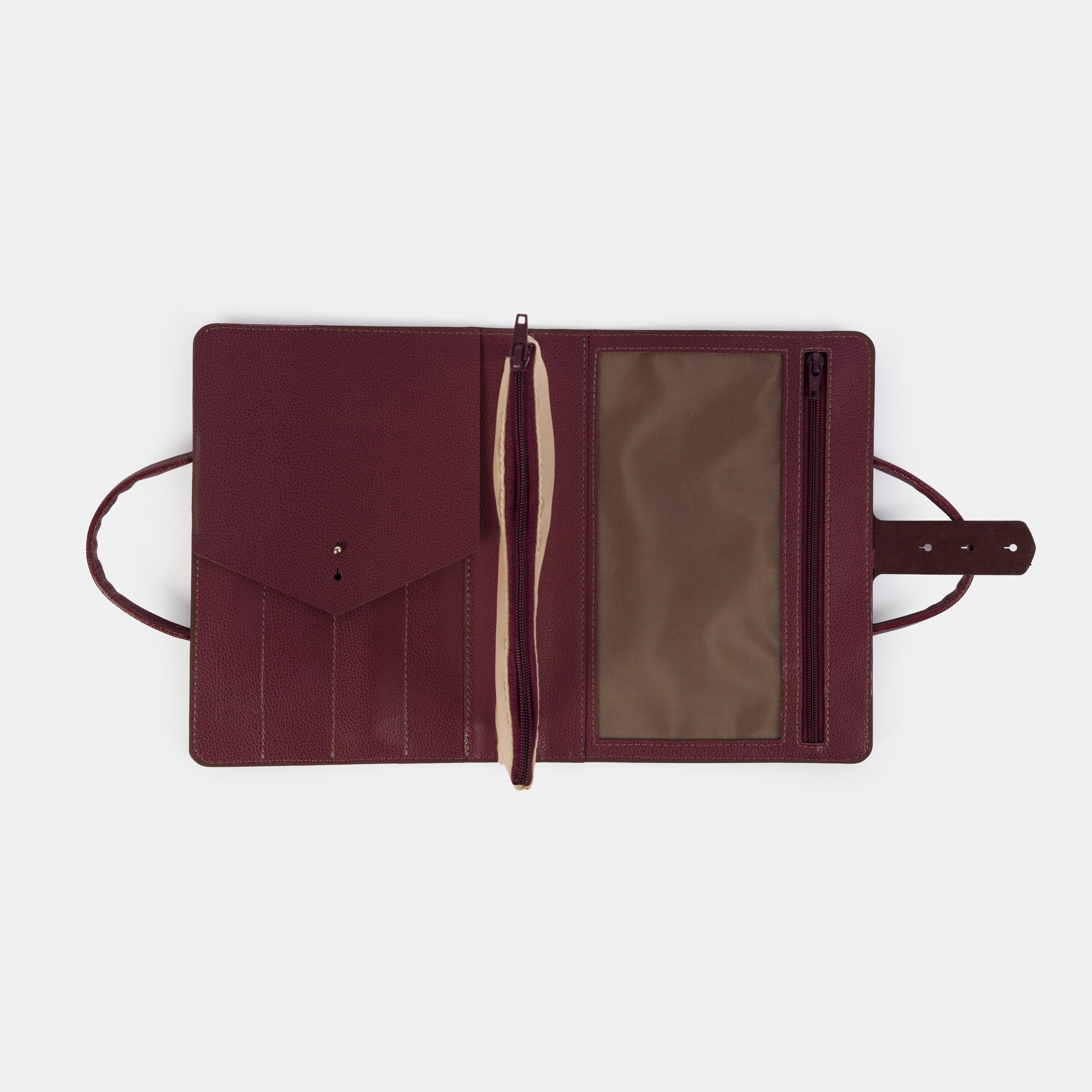 Necessaire 'Marie' Brodeaux