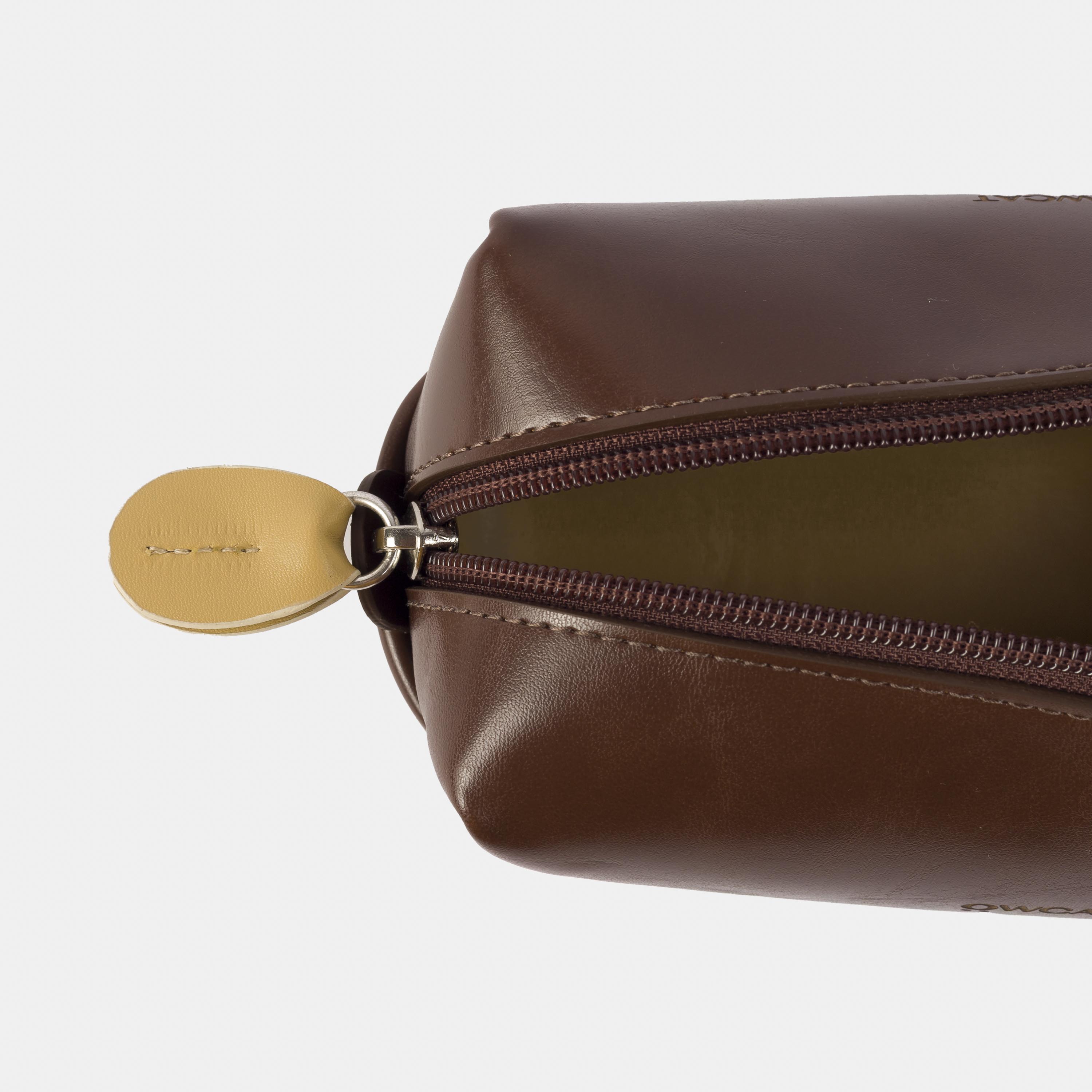 Necessaire M 'OWCAT' Brandy